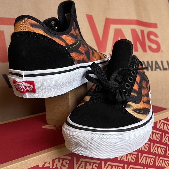 Vans Old Skool Tapered Tiger/True White mens - Picture 10 of 16